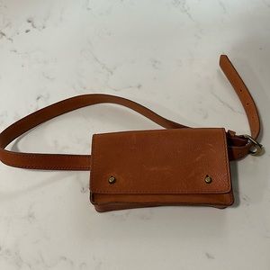 Madewell brown leather belt bag